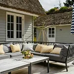 Thatched Hideaway At Svinklov Forest Edge Semesterbostad *
