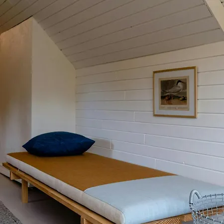 Thatched Hideaway At Svinklov Forest Edge *