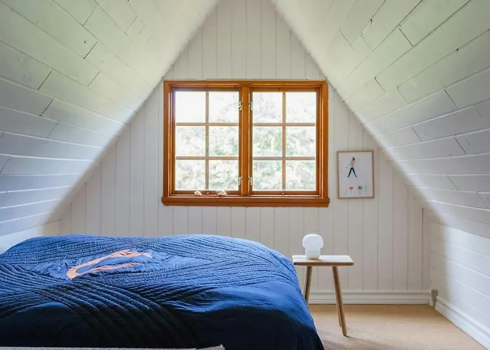 بيت للعطل Thatched Hideaway At Svinklov Forest Edge *