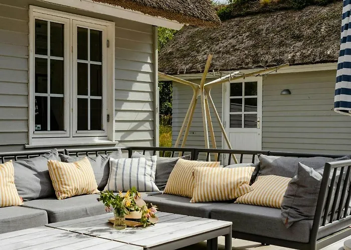 Thatched Hideaway At Svinklov Forest Edge Holiday home *